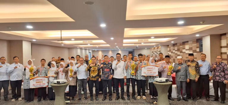 Pemenang Lomba Harkopnas ke-79 Dekopinwil Sumbar Raih Hadiah Jutaan Rupiah